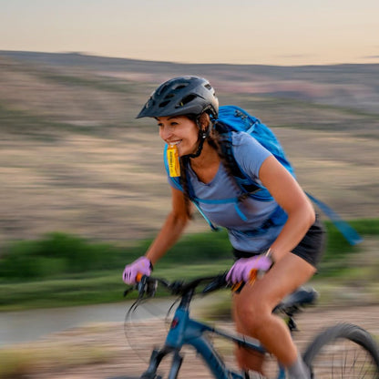 Honey Stinger Organic Fruit Smoothie Energy Gel, Gluten Free & Caffeine Free, for Exercise, Running and Performance, Sports Nutrition for Home & Gym, Pre and Mid Workout, 12 Pack, 13.2 Ounce