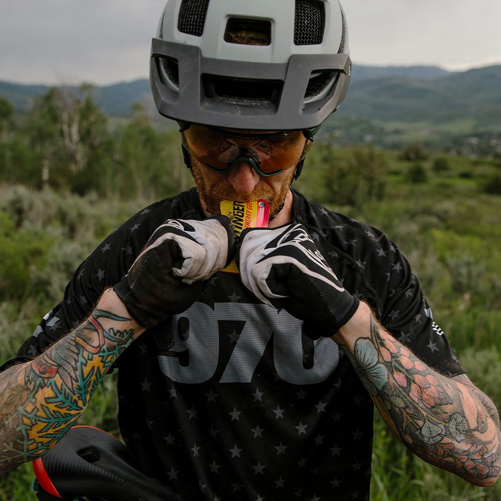 Honey Stinger Organic Fruit Smoothie Energy Gel, Gluten Free & Caffeine Free, for Exercise, Running and Performance, Sports Nutrition for Home & Gym, Pre and Mid Workout, 12 Pack, 13.2 Ounce